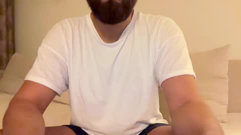 TheMonarchGoat online show from 8, 1, 2026