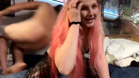 Snapshot of themoreulickthemoreidrip chatting on 9, 12, 2024 themoreulickthemoreidrip online show from 9, 12, 2024