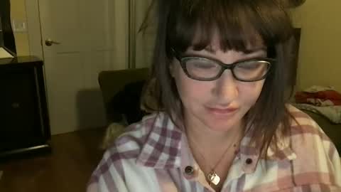 Snapshot of themrsnelson chatting on 4, 11, 2025 Cach Nelson online show from 4, 11, 2025