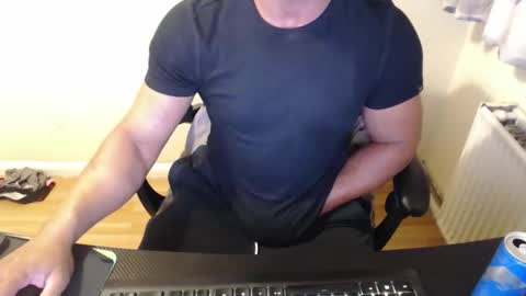 TheMuscleFactory online show from 9, 10, 2025