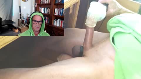 Snapshot of theneomaster chatting on 7, 10, 2025 The NEO Master online show from 7, 10, 2025