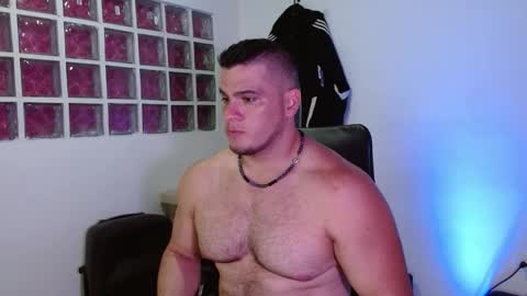 Snapshot of theo_walker chatting on 22, 2, 2026 Theo online show from 22, 2, 2026