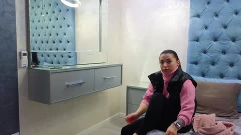 Theowonder online show from 14, 1, 2025