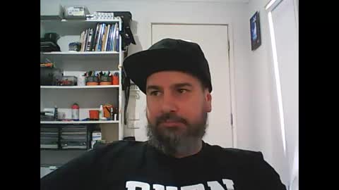 Snapshot of theozbeardguy chatting on 8, 10, 2025 aussiebeard online show from 8, 10, 2025