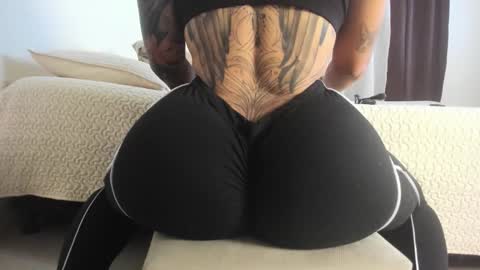 Snapshot of thepam_boobs chatting on 16, 9, 2025 Pamela online show from 16, 9, 2025