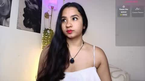 Snapshot of thepeach_ chatting on 25, 7, 2026 thepeach_ online show from 25, 7, 2026