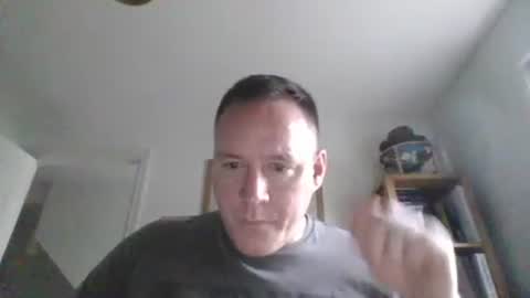 Snapshot of thepigboy chatting on 21, 12, 2025 thepigboy online show from 21, 12, 2025