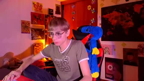 Snapshot of theprince_red chatting on 15, 4, 2026 Matt independent model online show from 15, 4, 2026