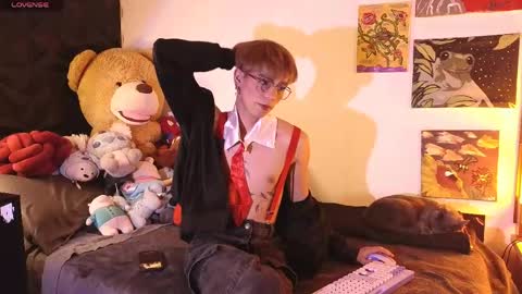 Snapshot of theprince_red chatting on 18, 4, 2026 Matt independent model online show from 18, 4, 2026