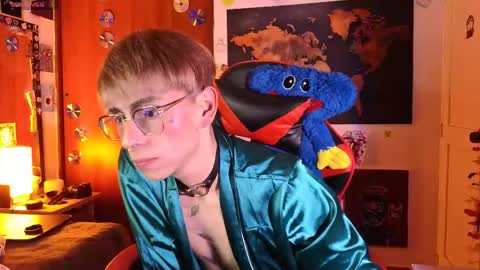 Snapshot of theprince_red chatting on 21, 4, 2026 Matt independent model online show from 21, 4, 2026