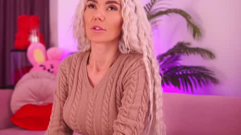 Deea  online show from 29, 12, 2024