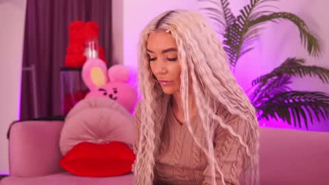 Deea  online show from 29, 12, 2024