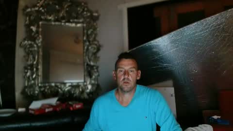 Snapshot of therealkurva4u chatting on 15, 11, 2025 therealkurva4u online show from 15, 11, 2025
