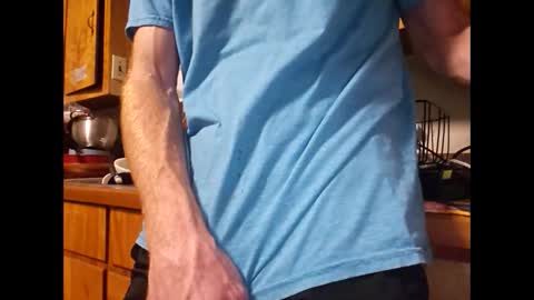 Snapshot of therizzler_1_of_1 chatting on 1, 4, 2026 therizzler_1_of_1 online show from 1, 4, 2026