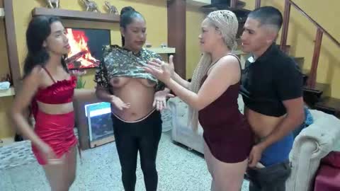 Snapshot of thesecretsoftheroom chatting on 10, 9, 2025 Sindy milf Geltrudis Apolo Tyler and the husban cuckold Patrick online show from 10, 9, 2025