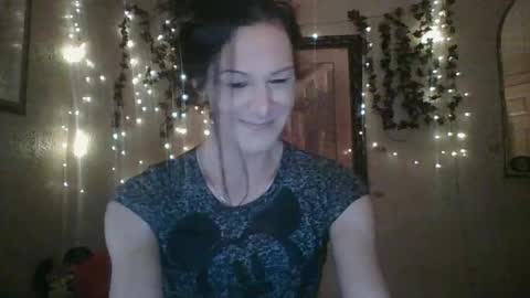 sillymillie0 online show from 23, 10, 2025