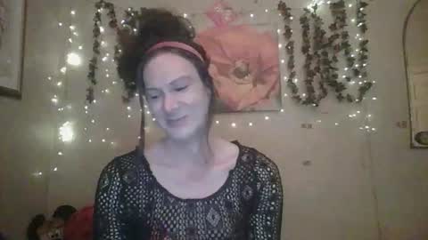 sillymillie0 online show from 15, 4, 2026