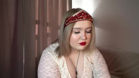 Stephy or just Stesha online show from 20, 5, 2026