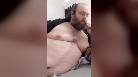 Snapshot of thetboner chatting on 1, 7, 2026 thetboner online show from 1, 7, 2026