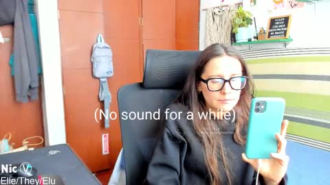 Nicole online show from 19, 3, 2026