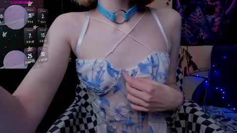 Snapshot of they_came_from_saturn chatting on 17, 6, 2026 they_came_from_saturn online show from 17, 6, 2026
