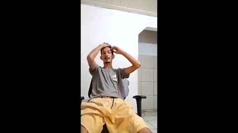 Snapshot of theyllorwillians chatting on 4, 4, 2026 theyllorwillians online show from 4, 4, 2026