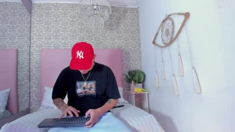 Thiago  online show from 5, 4, 2026