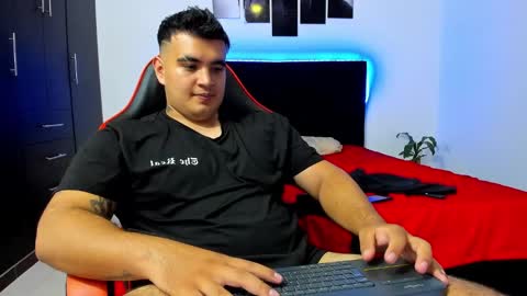 Thiago online show from 10, 2, 2025