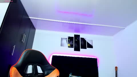 Snapshot of thiago_cp01 chatting on 7, 7, 2026 Thiago online show from 7, 7, 2026