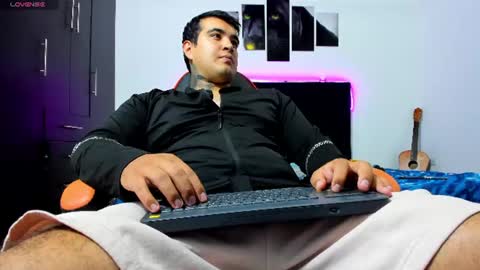 Snapshot of thiago_cp01 chatting on 25, 7, 2026 Thiago online show from 25, 7, 2026