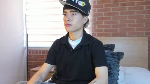 Snapshot of thiago_dv chatting on 25, 6, 2026 Thiago online show from 25, 6, 2026