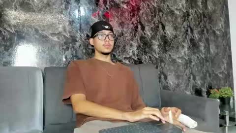 Thiago online show from 21, 7, 2026