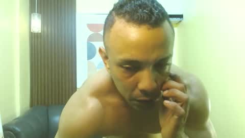 Snapshot of thiago_summers chatting on 28, 4, 2026 Thiago Summers online show from 28, 4, 2026
