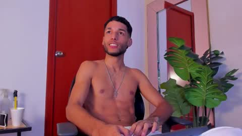 ThiagoFerreti online show from 27, 3, 2026