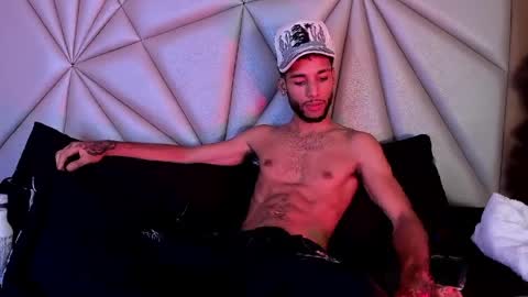 ThiagoFerreti online show from 9, 4, 2026