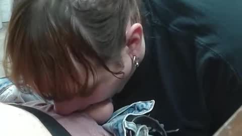 Snapshot of thick_dom chatting on 23, 12, 2025 Thick Dom online show from 23, 12, 2025