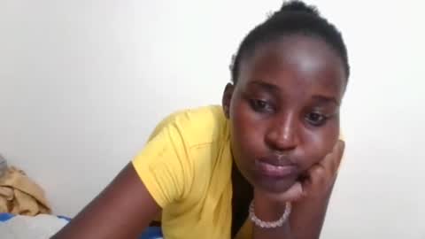 Snapshot of thick_eviey chatting on 24, 12, 2024 love online show from 24, 12, 2024