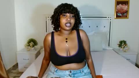 Snapshot of thickebonie chatting on 8, 5, 2026 Nikita online show from 8, 5, 2026
