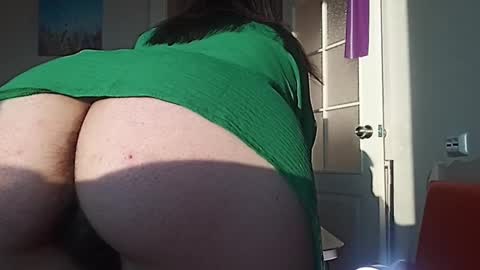 MilkyChoco online show from 9, 1, 2025