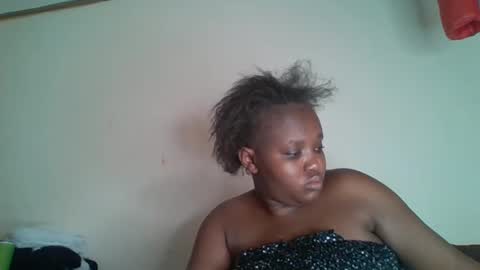 Snapshot of thickianababe chatting on 6, 1, 2025 thickianababe online show from 6, 1, 2025