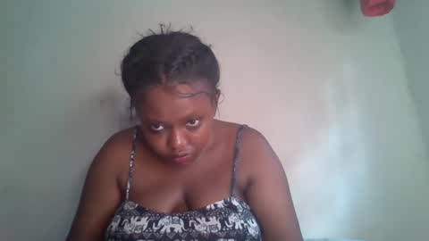 Snapshot of thickianababe chatting on 25, 1, 2025 thickianababe online show from 25, 1, 2025