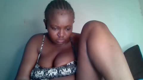 Snapshot of thickianababe chatting on 8, 2, 2025 thickianababe online show from 8, 2, 2025