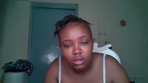 Snapshot of thickianababe chatting on 16, 3, 2026 thickianababe online show from 16, 3, 2026