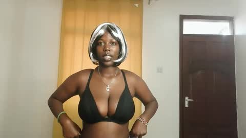 Snapshot of thickiie chatting on 26, 10, 2025 thickiie online show from 26, 10, 2025