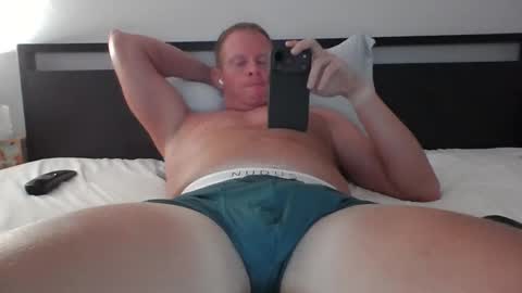 thickkredd8 online show from 15, 2, 2026