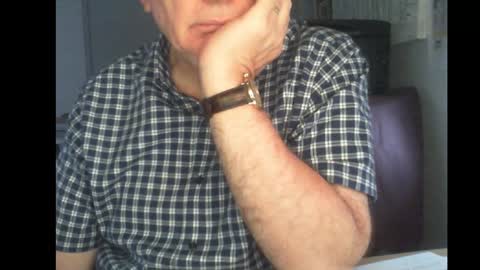 Snapshot of thickmelnik chatting on 6, 12, 2024 James online show from 6, 12, 2024