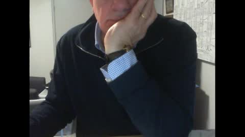 Snapshot of thickmelnik chatting on 9, 5, 2026 James online show from 9, 5, 2026