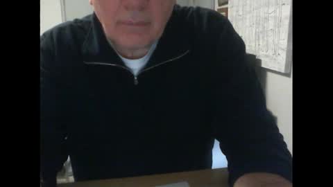 Snapshot of thickmelnik chatting on 10, 5, 2026 James online show from 10, 5, 2026