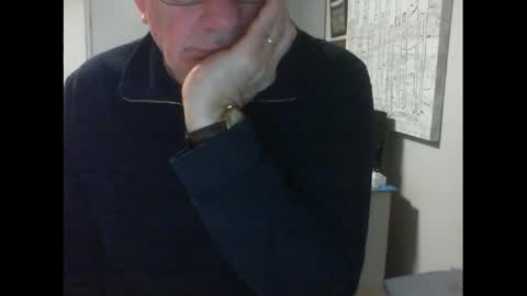 Snapshot of thickmelnik chatting on 14, 5, 2026 James online show from 14, 5, 2026