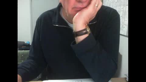 Snapshot of thickmelnik chatting on 19, 5, 2026 James online show from 19, 5, 2026
